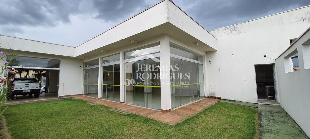 Alugar Comercial / Salão em Taubaté R$ 12.500,00 - Foto 1