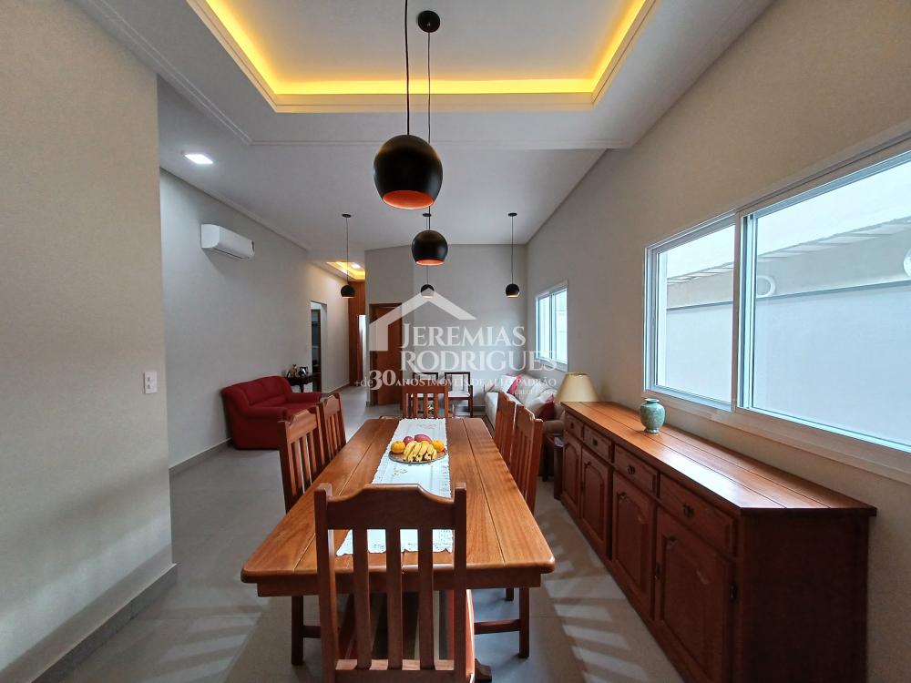 Comprar Casa / Condomínio em Pindamonhangaba R$ 1.170.000,00 - Foto 3
