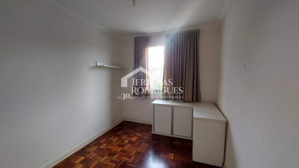 Alugar Apartamento / Padrão em Pindamonhangaba R$ 1.700,00 - Foto 11
