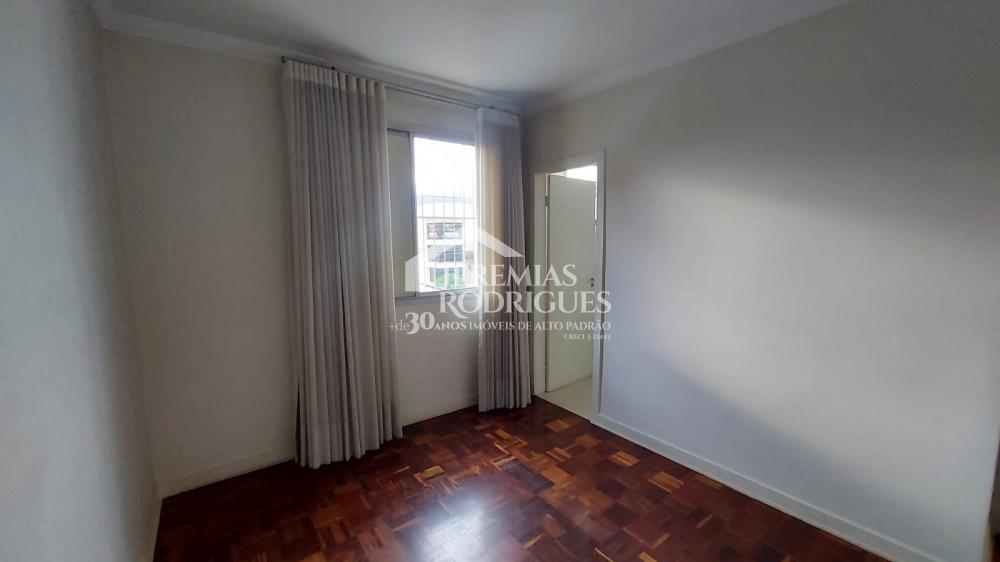 Alugar Apartamento / Padrão em Pindamonhangaba R$ 1.700,00 - Foto 21