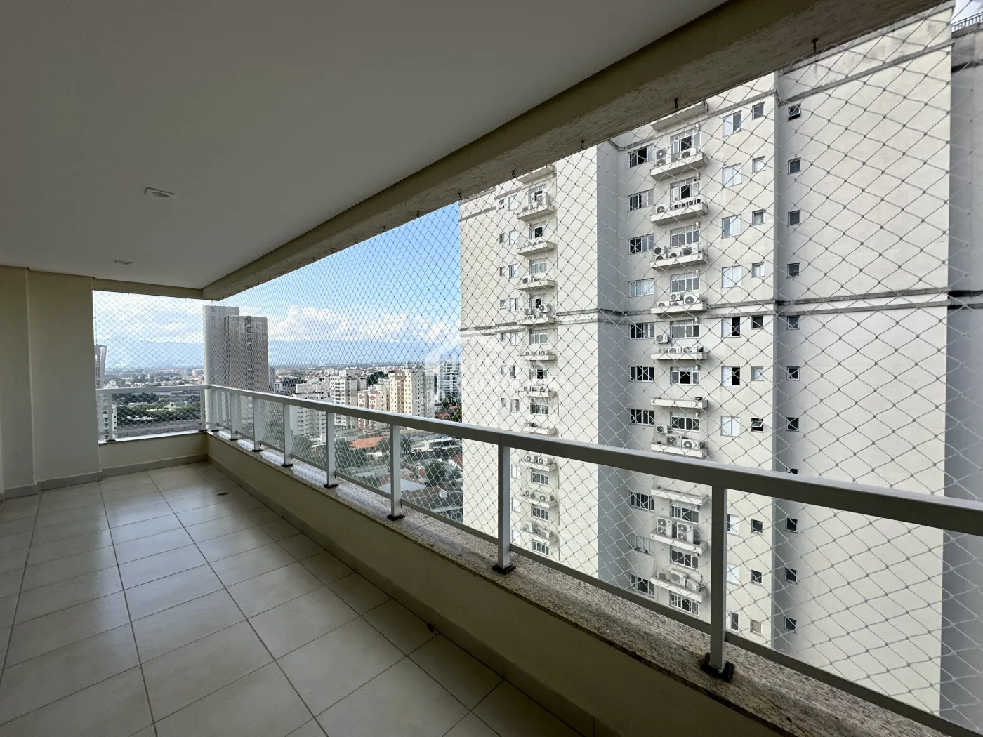 Alugar Apartamento / Padrão em Taubaté R$ 4.490,00 - Foto 6