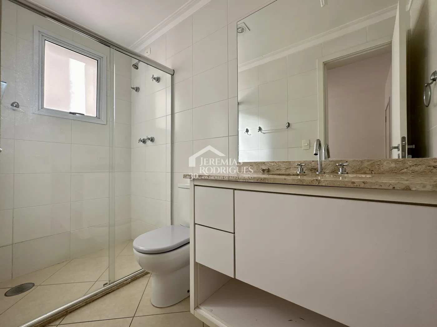 Alugar Apartamento / Padrão em Taubaté R$ 4.490,00 - Foto 17