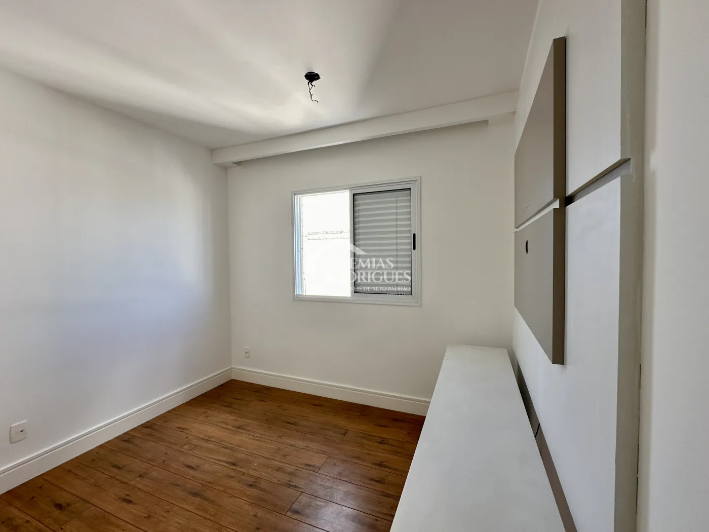 Alugar Apartamento / Padrão em Taubaté R$ 4.490,00 - Foto 23