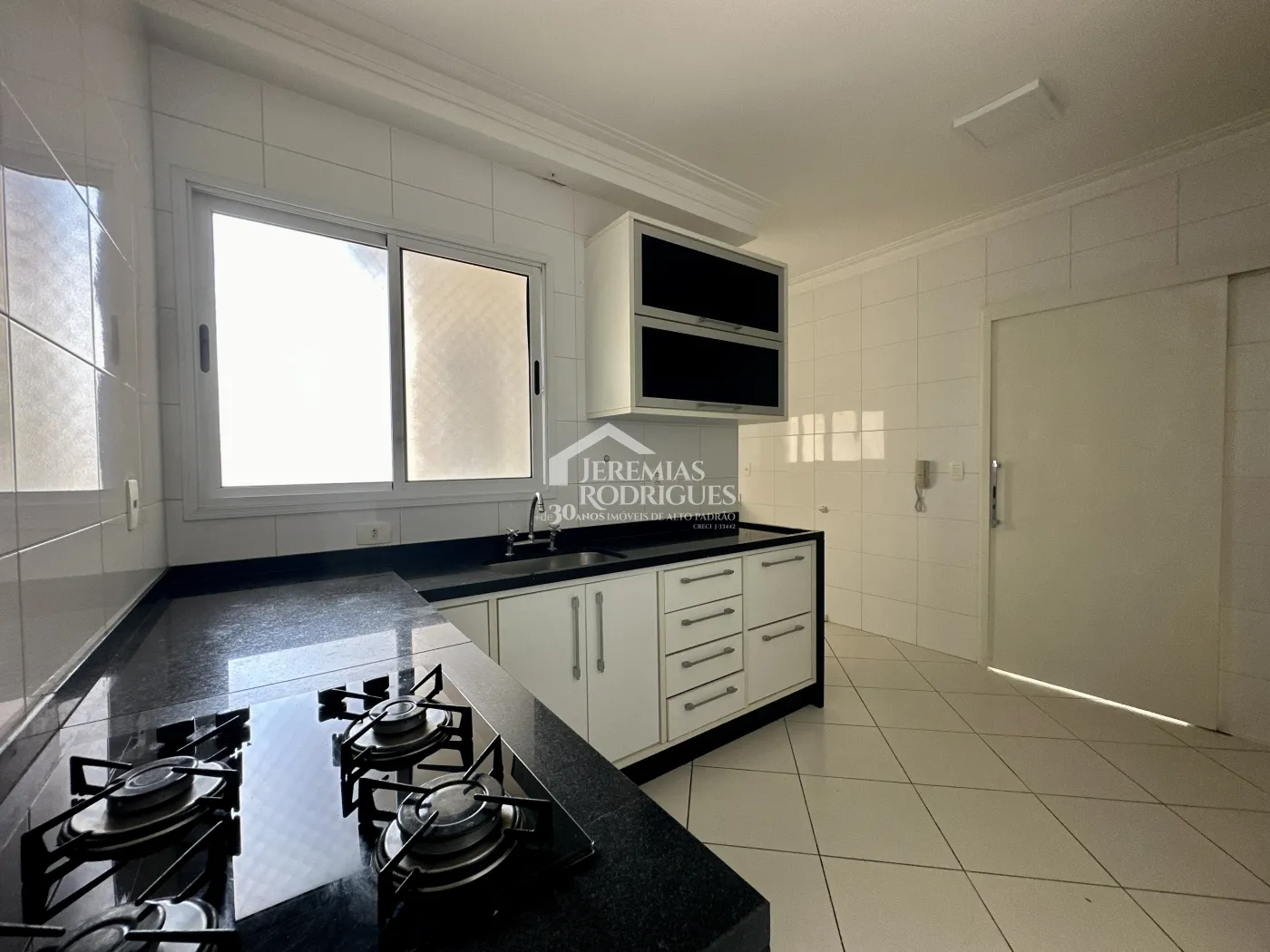 Alugar Apartamento / Padrão em Taubaté R$ 4.490,00 - Foto 10