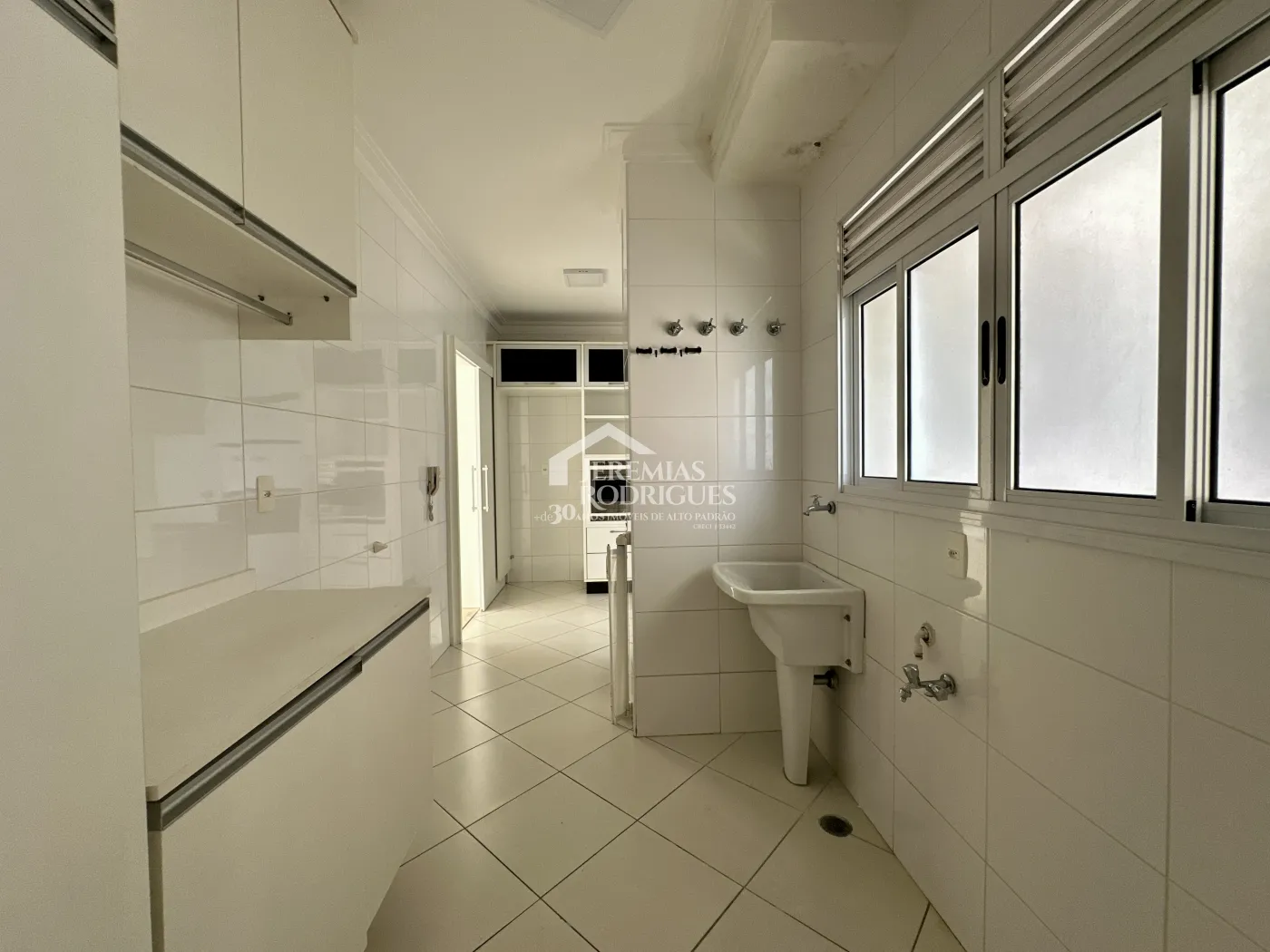 Alugar Apartamento / Padrão em Taubaté R$ 4.490,00 - Foto 13