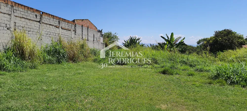 Comprar Terreno / &Aacute;rea em Taubat&eacute; R$ 650.000,00 - Foto 1