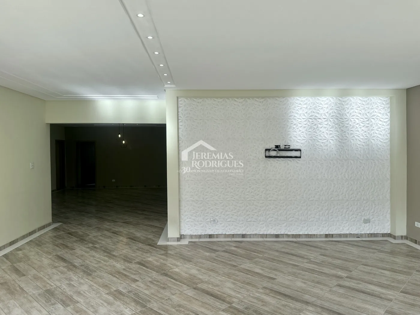 Alugar Casa / Condomínio em Taubaté R$ 5.789,00 - Foto 14