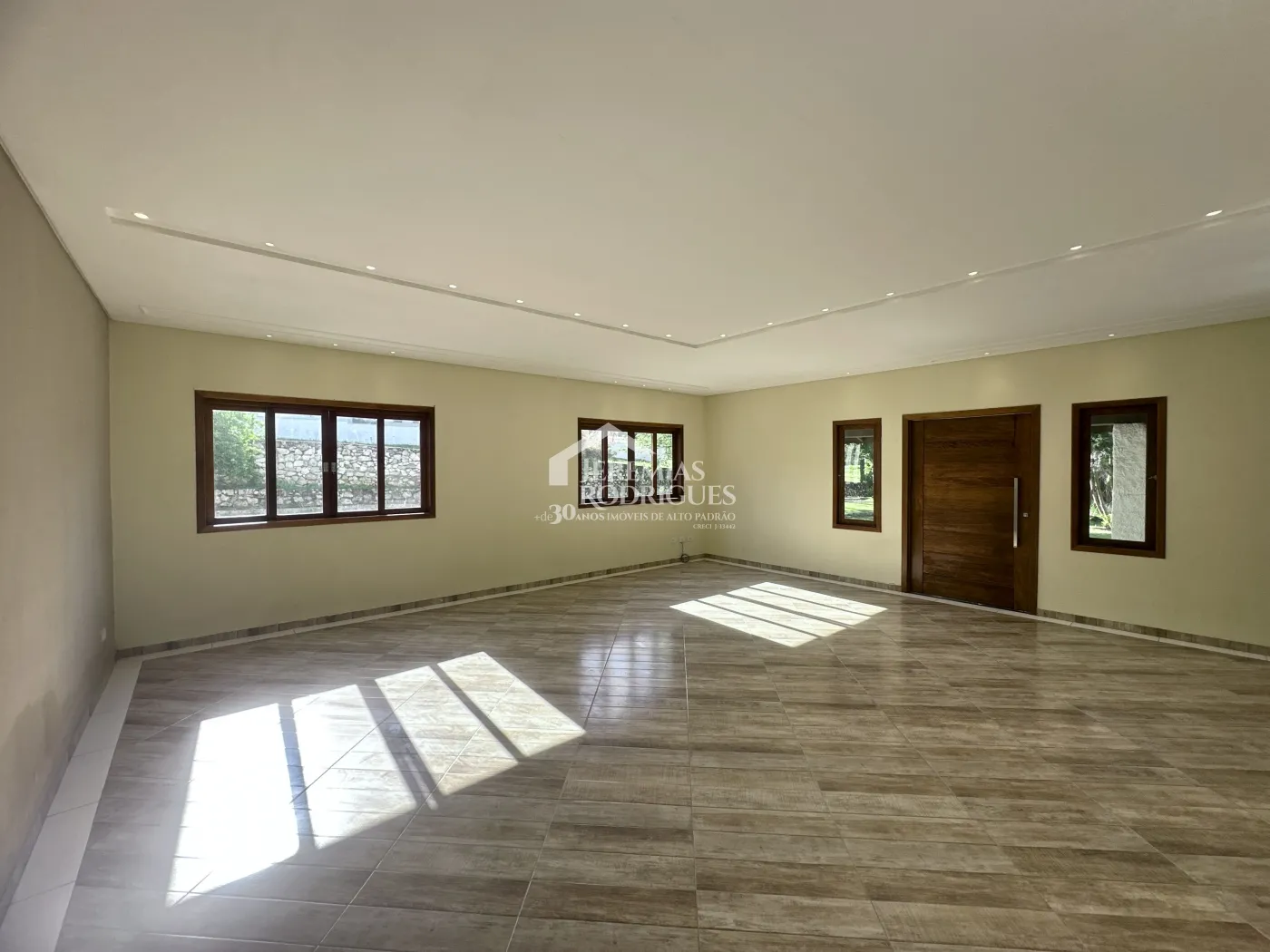 Alugar Casa / Condomínio em Taubaté R$ 5.789,00 - Foto 8