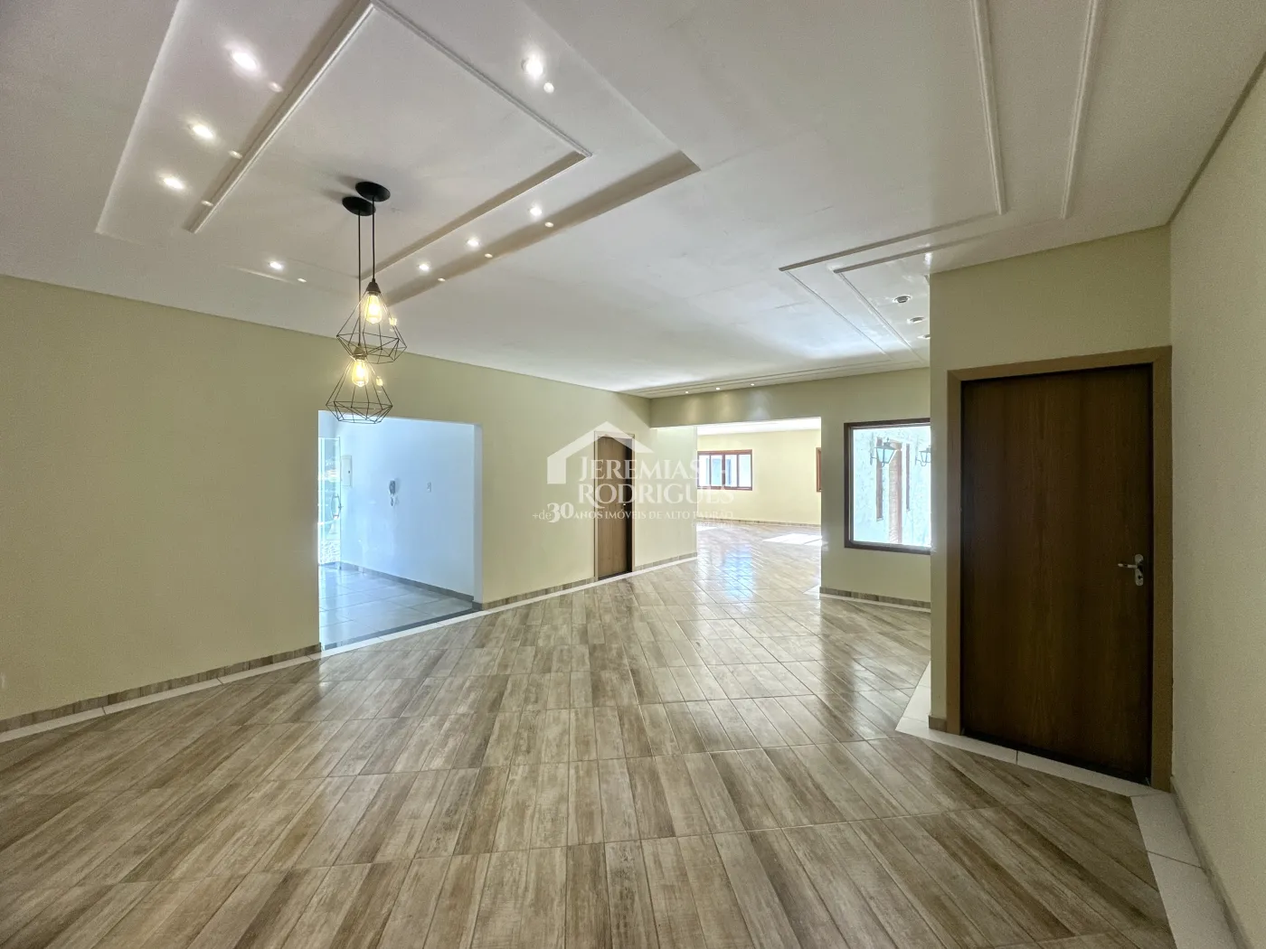 Alugar Casa / Condomínio em Taubaté R$ 5.789,00 - Foto 24