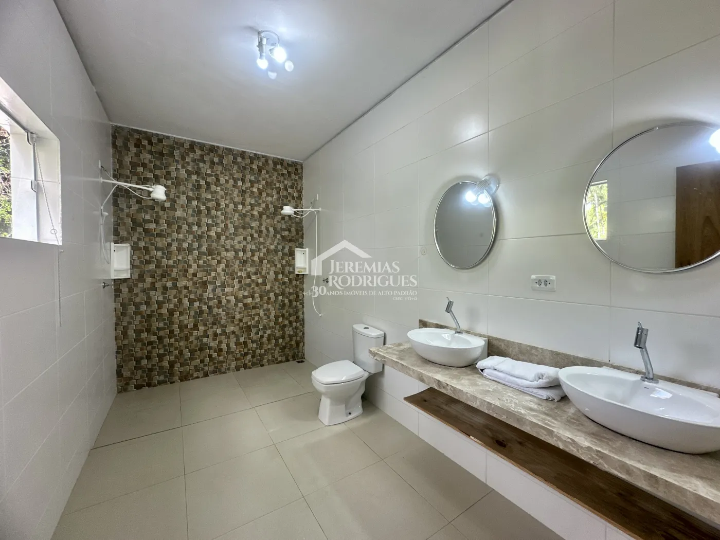 Alugar Casa / Condomínio em Taubaté R$ 5.789,00 - Foto 47