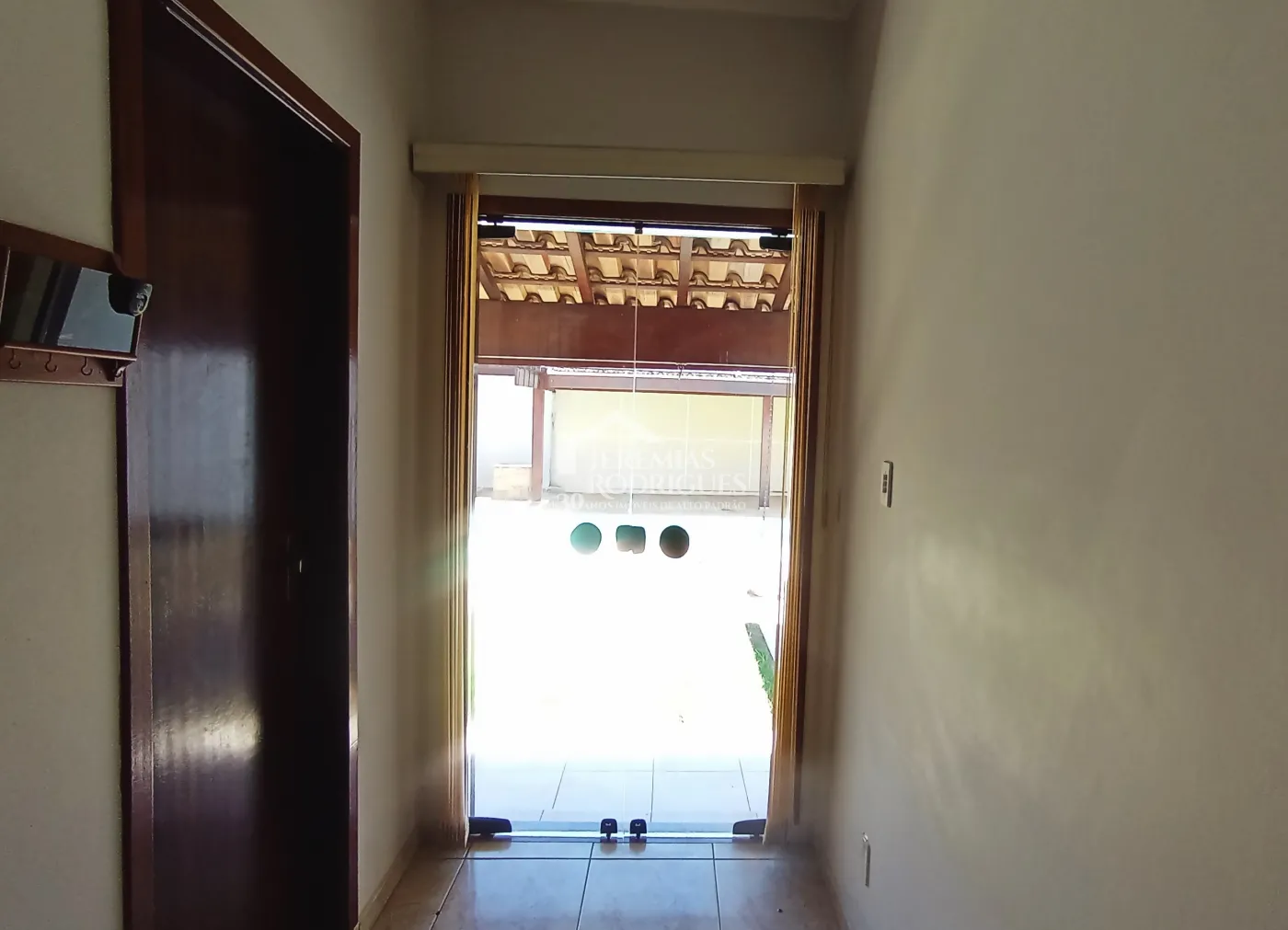 Alugar Casa / Condomínio em Taubaté R$ 5.000,00 - Foto 16