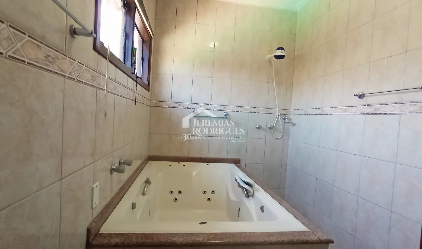 Alugar Casa / Condomínio em Taubaté R$ 5.000,00 - Foto 35
