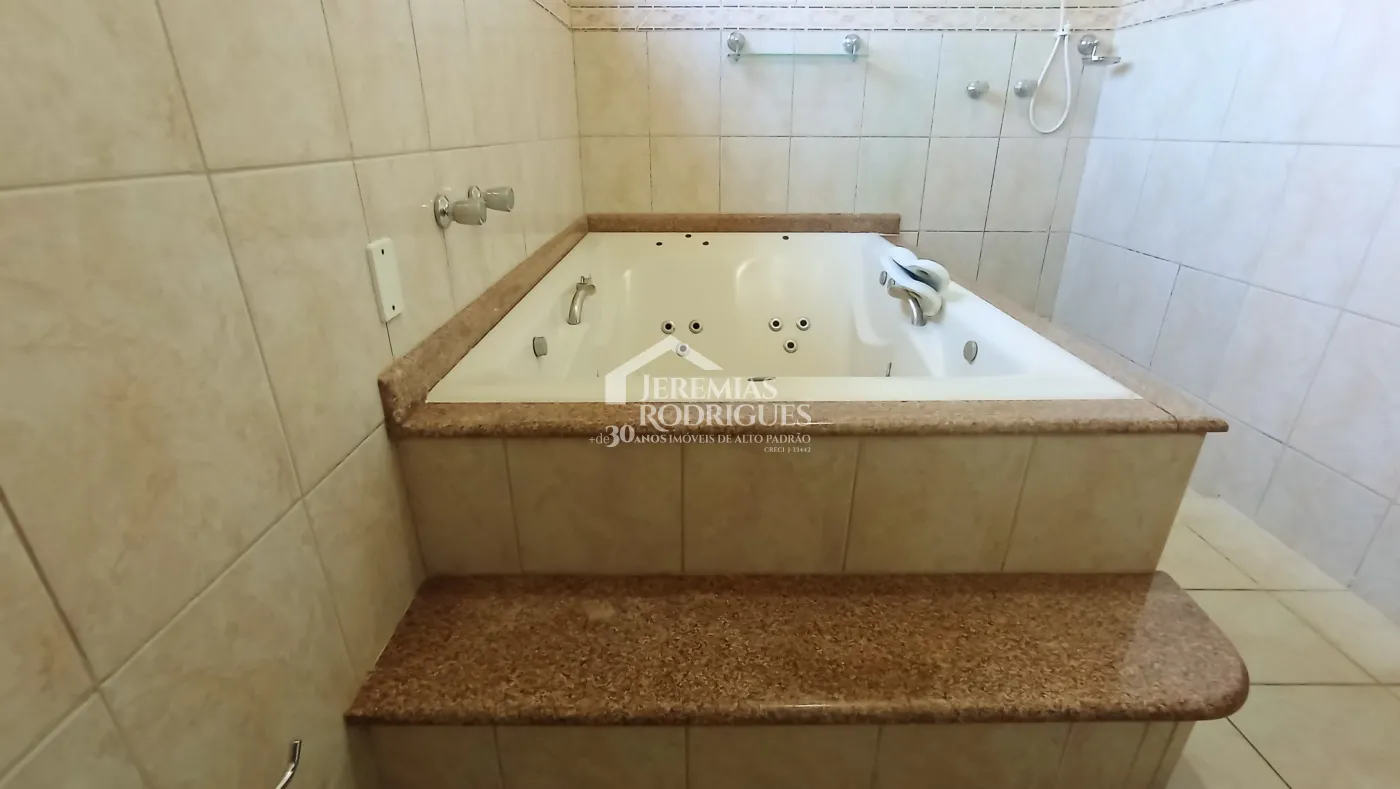 Alugar Casa / Condomínio em Taubaté R$ 5.000,00 - Foto 36