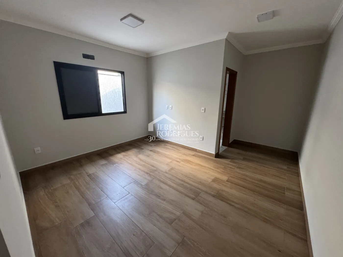 Comprar Casa / Condomínio em Pindamonhangaba R$ 660.000,00 - Foto 5