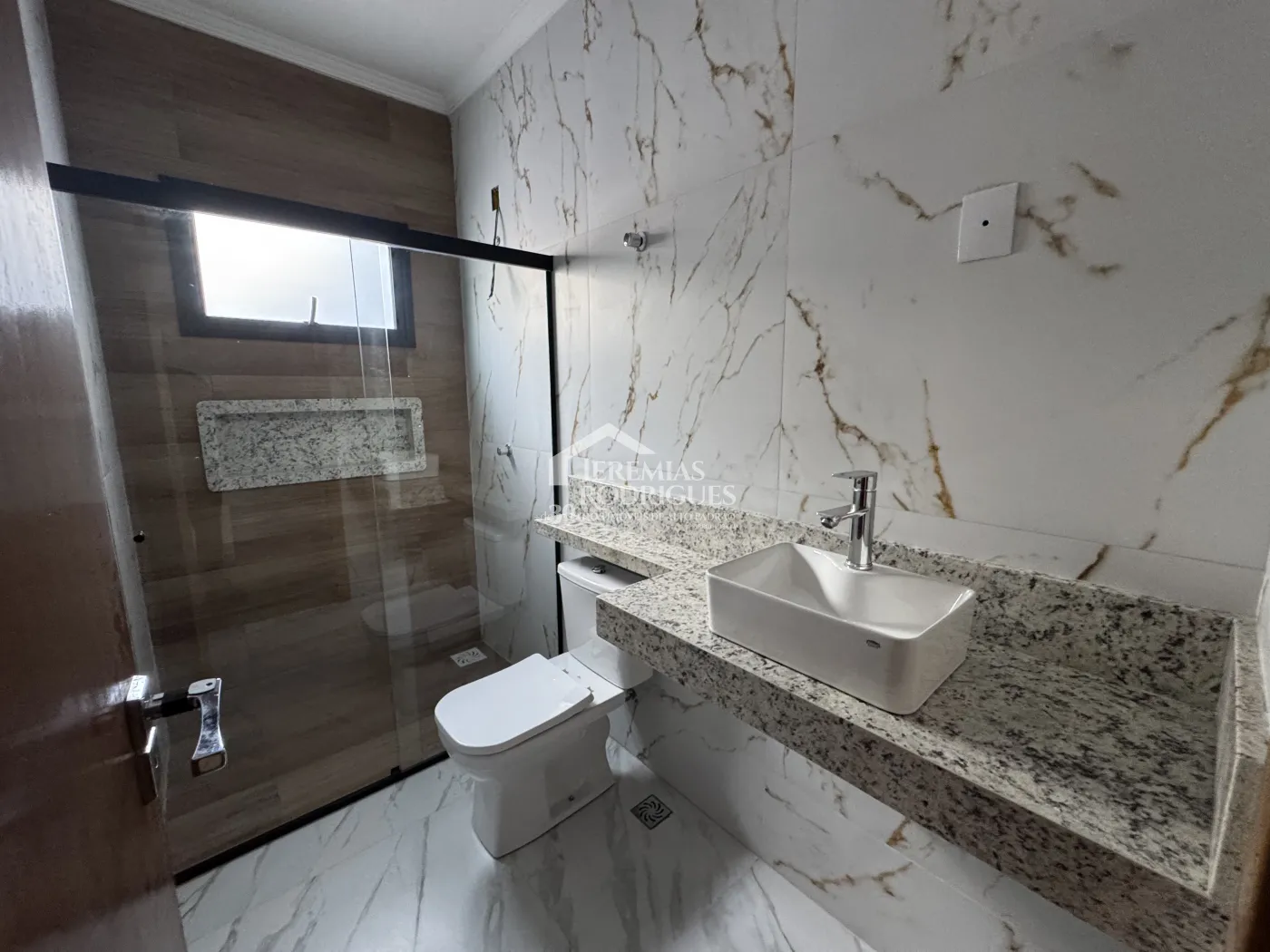 Comprar Casa / Condomínio em Pindamonhangaba R$ 660.000,00 - Foto 8