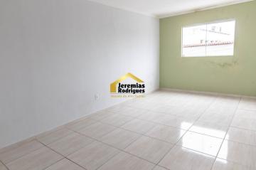 Alugar Comercial / Prédio em Pindamonhangaba. apenas R$ 6.000,00