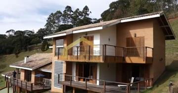 Alugar Casa / Padrão em Santo Antônio do Pinhal. apenas R$ 1.700.000,00