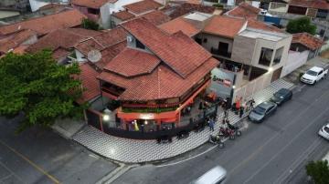 Alugar Comercial / Ponto Comercial em Pindamonhangaba. apenas R$ 2.800,00