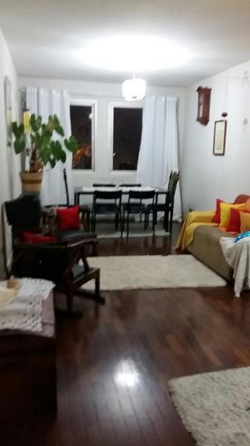 Alugar Apartamento / Padrão em Taubaté. apenas R$ 490.000,00