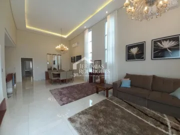 Casa com 3 quartos, 252 m² - Residencial Reserva dos Lagos - Pindamonhangaba/SP