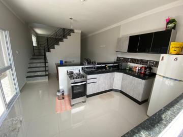 Alugar Casa / Padrão em Taubaté. apenas R$ 479.000,00