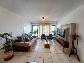 Alugar Apartamento / Padrão em Pindamonhangaba. apenas R$ 440.000,00