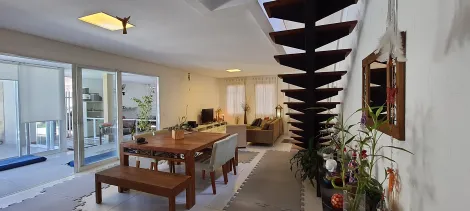 imagem 3 - Casa com 3 suítes para venda no Condomínio Campos Do Conde II Versailles em Tremembé/SP imagem 3 - Casa com 3 suítes para venda no Condomínio Campos Do Conde II Versailles em Tremembé/SP