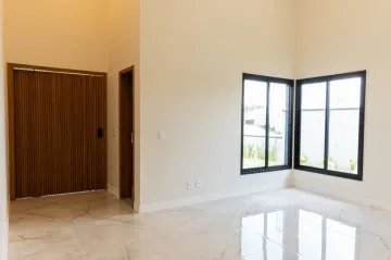 Alugar Casa / Condomínio em Pindamonhangaba. apenas R$ 1.680.000,00