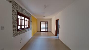 Alugar Casa / Padrão em Pindamonhangaba. apenas R$ 470.000,00