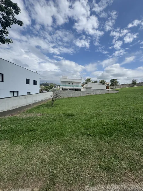 imagem 1 - Terreno com 420 m² - Condomínio Reserva dos Lagos - Pindamonhangaba/SP. imagem 1 - Terreno com 420 m² - Condomínio Reserva dos Lagos - Pindamonhangaba/SP.