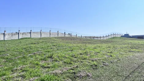 imagem 4 - Terreno com 1.000 m² - Condomínio Village da Serra - Tremembé/SP. imagem 4 - Terreno com 1.000 m² - Condomínio Village da Serra - Tremembé/SP.