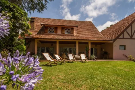 imagem 1 - Casa à venda com 4 suítes no bairro Descansópolis em Campos do Jordão/SP. imagem 1 - Casa à venda com 4 suítes no bairro Descansópolis em Campos do Jordão/SP.