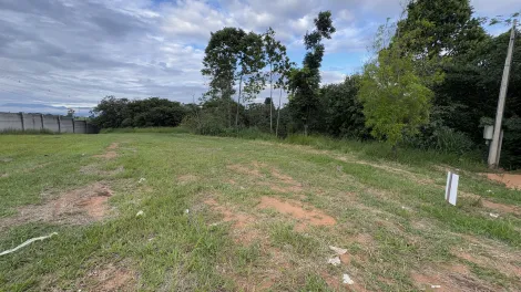 imagem 2 - Terreno à venda com 1.219 m² no Condomínio Colonial Village II em Pindamonhangaba/SP. imagem 2 - Terreno à venda com 1.219 m² no Condomínio Colonial Village II em Pindamonhangaba/SP.