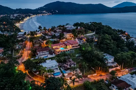 Ubatuba Santa Rita Casa Venda R$16.500.000,00 7 Dormitorios 5 Vagas Area do terreno 1200.00m2 Area construida 1200.00m2