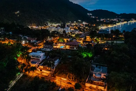 imagem 3 - Mansão à venda com 7suítes no Condomínio Santa Rita em Ubatuba/SP. imagem 3 - Mansão à venda com 7suítes no Condomínio Santa Rita em Ubatuba/SP.