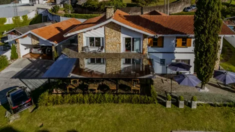 imagem 1 - Casa à venda com 3 dormitórios, no bairro Vila Belvedere em Campos do Jordão/SP. imagem 1 - Casa à venda com 3 dormitórios, no bairro Vila Belvedere em Campos do Jordão/SP.