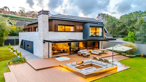 Campos do Jordao Alto Do Capivari Casa Venda R$15.800.000,00 5 Dormitorios 4 Vagas Area do terreno 3750.00m2 Area construida 502.00m2